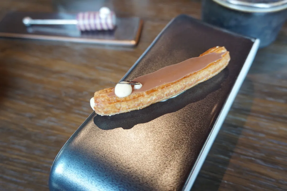 Eclaire